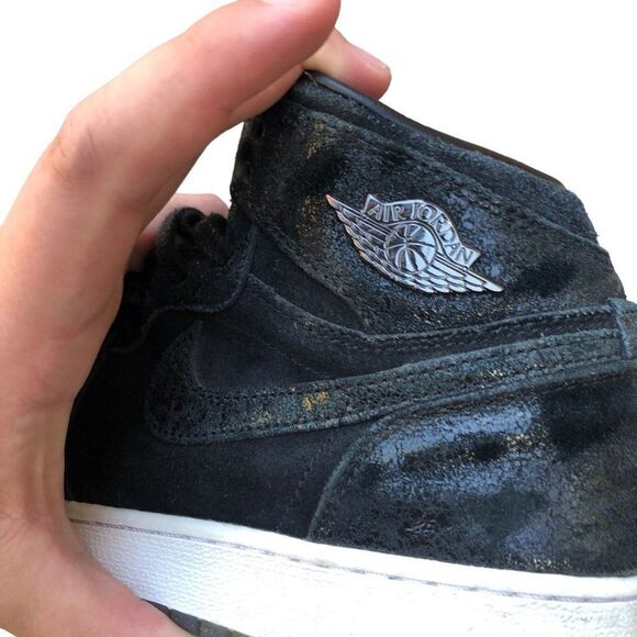 RARE 2016 Nike Air Jordan 1 Retro High Heiress Black Suede Size 7.5 - Picture 7 of 16